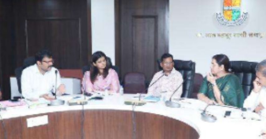 महापौरांच्या अध्यक्षतेखाली परिवहन उपक्रमाची महत्त्वपूर्ण बैठक संपन्न newspaper 2026 06 20t105838.864