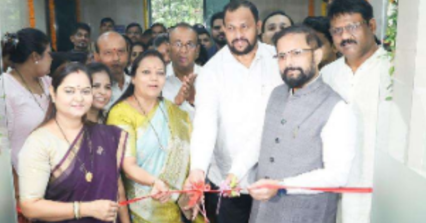कोपरीतील लख्मीचंद फतिचंद रूग्णालयात नवजात बालकांसाठी तयार करण्यात आलेल्या अतिदक्षता विभागाचे खासदार नरेश म्हस्के यांच्या हस्ते लोकार्पण newspaper 2026 06 27t103408.040