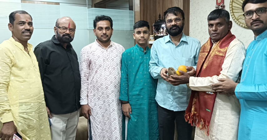 काजूवाडी गणेशोत्सवात प्रभाकर कश्यप यांचे गायन संपन्न