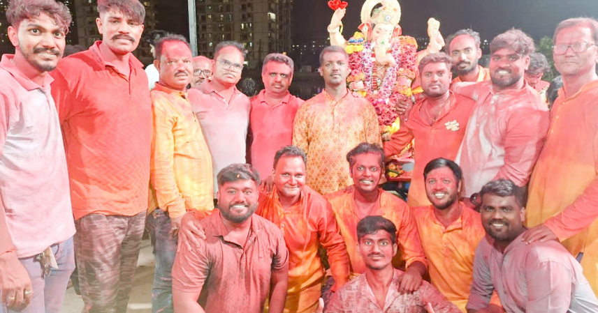 खर्डीतील साई सृष्टी हेरिटेजचा गणेश विसर्जन सोहळा उत्साहात संपन्न खर्डीतील साई सृष्टी हेरिटेजचा गणेश विसर्जन सोहळा उत्साहात संपन्न
