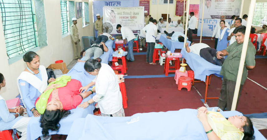भिसोळ आणि पवई येथे १४९ निरंकारी भक्तांचे उत्स्फूर्त रक्तदान